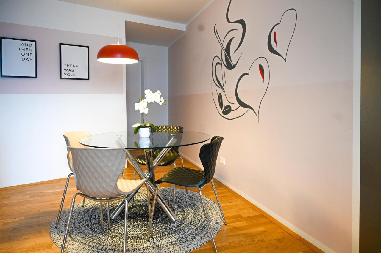 Modern Suite Schoenbrunn Vienna Exterior photo