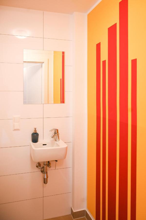 Modern Suite Schoenbrunn Vienna Exterior photo